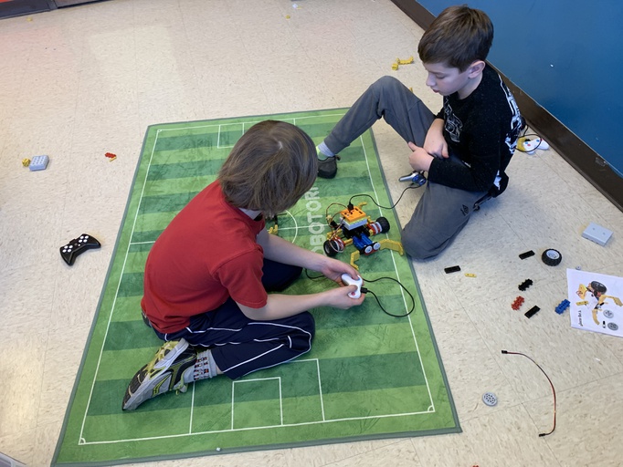 Battle Robots: Tanks Summer Camp &amp; Ice Cream Sundae Making @ Our Savior's Lutheran Church (Mon-Fri) (2024-07-15 - 2024-07-19)